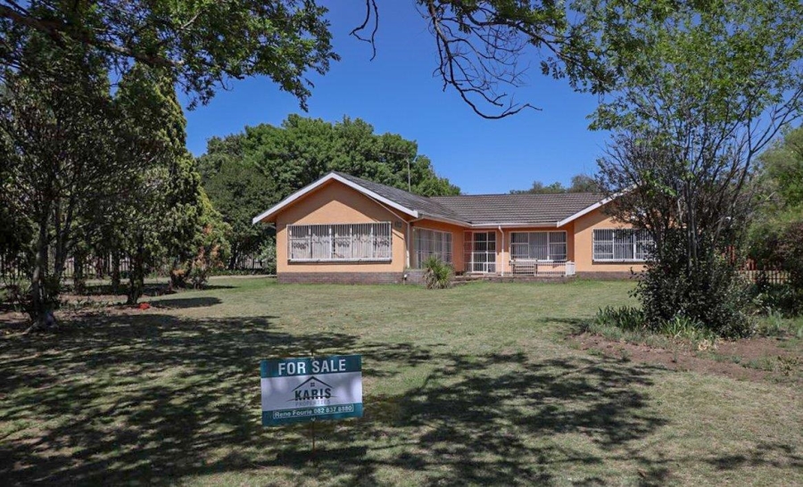 4 Bedroom Property for Sale in Heilbron Free State